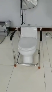 Adjustable Width Toilet Handrail for Easy Installation toilet safety rail Toilet Bath Chair