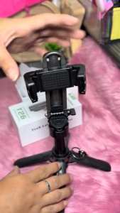 AVIDUS T26 Selfie Stick Mini Extendable Phone Grip Tripod With Bluetooth Remote Control Mini Phone Grip Shooting For Vlogging Video