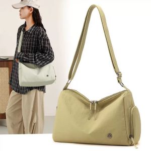 New Ladies Large Capacity Single Shoulder Bag Commuter Bag Simple Fashion Korean Style Crossbody Bag Trendy Tote Bag