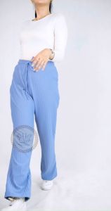 Celana Panjang Wanita: Pilihan Terbaik untuk Gaya Kekinian