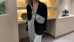 MCC47 tas selempang wanita rasa tas pinggan terbaru2023