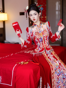 ชุดเจ้าสาวซือฮุยฟูวินเทจ ชุดราตรีผ้ากำมะหยี่หรูหรา แขนยาว ปักลายพีกนก ชุดเจ้าสาวสไตล์จีน ชุดแต่งงาน ชุดราตรี