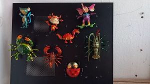 โมเดลเรซิ่นรูปสัตว์แปลกตาพร้อมคอยล์สปริงเพื่อการเคลื่อนไหว