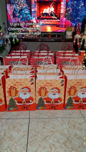 12Pcs Paper Bag Christmas Prints Paper Bag Christmas Gift Bags Holiday Party Packaging 21x15x8cm