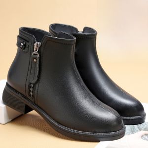 SHIPAILUO | Warm Fleece Lined Flat Bottom Booties For Middle-Aged Women Winter Casual Round Toe Short Boots Comfortable Rubber Sole Shoes