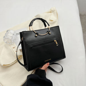 กระเป๋าสะพายข้างทรงสี่เหลี่ยมเล็กแบบสะพายข้าง กระเป๋าสะพายไหล่แบบวินเทจสำหรับผู้หญิง กระเป๋าถือแฟชั่น กระเป๋าผู้หญิง กระเป๋าสะพายข้างแบบสะพายข้าง กระเป๋าผู้หญิง