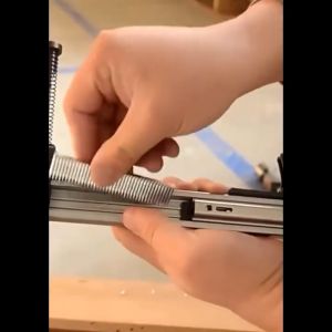 Dụng cụ hỗ trợ đóng đinh bê tông tự động ST18  Búa đóng đinh tiện lợi cho kỹ thuật dùng đóng đinh bê tông thi công cơ điện nẹp điện