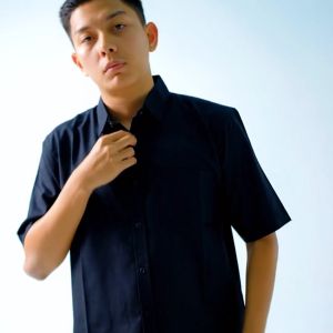 ORCA Kemeja Pendek Nifty Short Shirt Sleeved Black