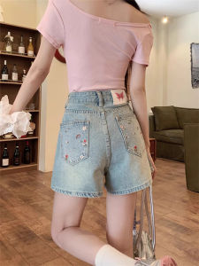 WANGGONGZHU | กางเกงขาสั้นผ้ายีนส์ทรงตรงเอวสูงปักลายสำหรับผู้หญิงในช่วงฤดูร้อน กางเกงขาสั้นทรงสลิมฟิตสำหรับผู้หญิง ทรงหลวม ทรงหลวม ทรงหลวม