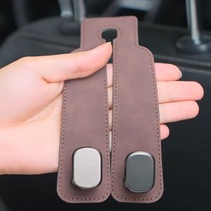 2 ตะขอเครื ่ องมือรถตะขอโลหะแขวนรถที ่ นั ่ ตะขอแขวนโลหะ แบบตะขอคู่ อุปกรณ์เสริมในรถยนต์ งกลับตะขอหนังนิ ่ มสําหรับรถยนต ์