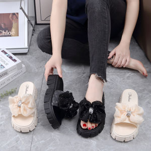 2024 New Womens Slippers Summer Outdoor Wear Thick Bottom Heightening Internet Celebrity Beach Coast Best Selling Sandals