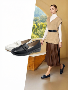 Easy Slip-on Flat Leather Loafers