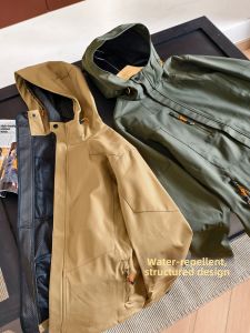 Three-Proof Breathable Mesh Yoke Zip-up Jacket