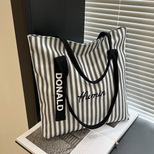 กระเป๋าผ้าใบลายทางความจุขนาดใหญ่สำหรับผู้หญิง กระเป๋าถือเดี่ยวแบบลำลองสำหรับเดินทาง กระเป๋าช้อปปิ้งแฟชั่นใหม่ปี 2025 กระเป๋า Tote