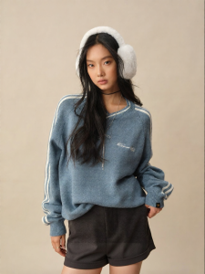 dangerouspeople | Vintage Sporty V-neck Striped Knit Sweater