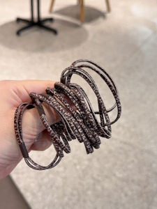 ยางรัดผมลายเสือดาว 5 ชิ้น ยางรัดผมมีสายรัดผมสูง ยืดหยุ่นสูง ไม่ทำลายผม สไตล์เกาหลี ยางรัดผมสุดหรูหรา