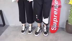 2022 New Autumn Black Shoes Mens Trendy High-Top Canvas Shoes for Middle School Students Mens Board Shoes Men ins Trendy All-Matching