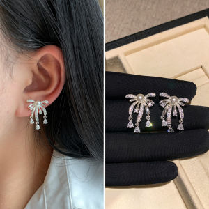CAFFTI | Delicate and Exquisite 999 Silver Pearl Earrings