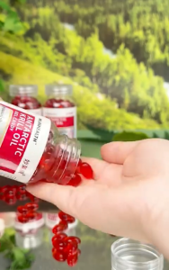 Local Stock [Smooth and worry-free] Antarctic krill oil dietary nutritional supplement/pure natural raw materials Astaxanthin krill oil/nutrients for improving physical fitness Natural shrimp oil Complex nutritional functions COD