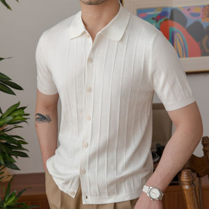 เสื้อคาร์ดิแกนคอแบบไฮไลท์ ร่วมกับกระเป๋าทำธุบรอยแบบถักลำลองสไตล์สั่งทำพิเศษแขนสั้นไลเซลระบายอากาศได้ดีแนววินเทจแมทช์ลูค่งระบบสำหรับผู้ชาย