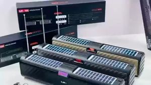 ลําโพงสเตอริโอเบส ของ ลําโพงซาวด์บาร์ทรงพลังและการควบคุมเสียงโฮมเธียเตอร์ สามารถเชื่อมต่อกับ Bluetooth และปลั๊ก ลำโพงพลังงานแสงอาทิตย์