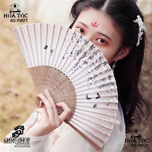 ( Sỉ) Quạt Cổ Trang Trung Quốc Xếp Cầm Tay Bằng Vải Lụa Thân Gỗ