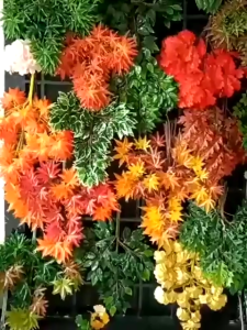 55cm Artificial Maple/Ginkgo/Mango Leaf – Suitable for Holidays Celebrations Weddings and Vase Decor