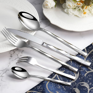 ที่จับรูปสี่เหลี่ยมขนมเปียกปูน304กระบวนการปลอมโรงแรมเวสเทิร์นชุดช้อนกาแฟมีดหั่นเสต็กและช้อนส้อมกาแฟ