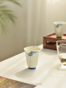 Hand-Painted Ceramic Tea Cup Chinoiserie Style Floral Design Gongfu Tea Set Owner Cup Home Use Business Gift Premium Quality