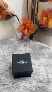 60% COACH ตุ๊กซ้อนเซ็นต์เครื่องมือแม่นยำ WOMENS BOYFRIEND ROUND RED LEATHER STRAP WATCH นาฬิกา 14502171