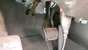 KONNWEI KW310 Obd2 Scanner เครื่องสแกนเนอร์ตรวจสอบเครื่องยนต์เครื่องมือวินิจฉัยรถยนต์ ECU รีเซ็ตรถเครื่องมือวินิจฉัยรหัสข้อบกพร่อง ปิดไฟเครื่องยนต์อ่านและล้างรหัสเครื่องยนต์เครื่องอ่านเครื่องมือสแกนสำหรับรถยนต์ทุกคัน Toyota Honda BMW MAZDA Ford