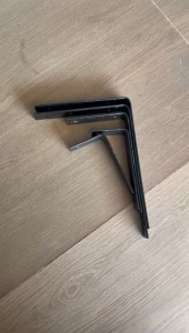 Breket Siku Ambalan Dinding Besi Tebal 3mm / Siku Besi L Penyangga Papan Ambalan Rak Dinding Tempel Tembok / Bracket Rak 1set Sudah Bonus Fisher Skrup