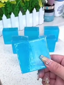 Xà Phòng Hương Nước Hoa Dành Cho Nam SIMISI Men’s Cologne Perfume Cục 80g – Làm Sạch Da Kiềm Dầu Nhờn Giảm Mụn Hương Thơm Sang Trọng