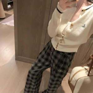 หลวม ถักแขนยาวคอกลม คาร์ดิเกน ผู้หญิง Early ฤดูใบไม้ร่วง เย็บบล็อกสีสไตล์ใหม่แฟชั่นลายดาวเสาร์ เสื้อท่อนบน