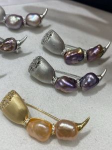 จี้รูปดอกบัว DIY ใหม่ ทองแดงชุบทองแท้ ครึ่งสำเร็จรูป อุปกรณ์ทำเครื่องประดับ จี้รูปดอกบัว จี้รูปหัวใจ จี้รูปดอกไม้ จี้รูปต่างหู