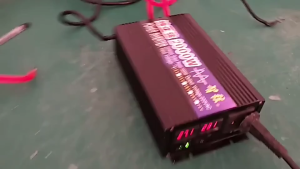 【60Hz】Solar Power Inverter Pure Sine Wave 1000W/1600W/2000W/2600W/3000W Converter DC12V / 24V to AC220V Electric Vehicle Car Home Appliance Travel Black New Power Inverter Adapter Premium Quality Aluminium Alloy Power Supply Automobile
