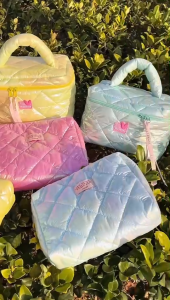 💥พร้อมส่ง💥HENGHENG1🎈🎉𝑺𝒕𝒂𝒓𝒓𝒚👀🧚♀️ กระเป๋าเครื่องสำอาง ใบใหญ่ สีสวย เล่นแสง เมทาลิค มี4สี