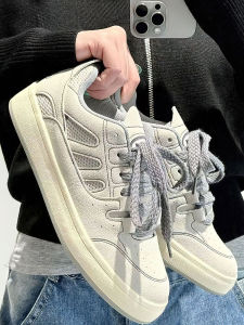 รองเท้าผ้าใบลำลองสไตล์เกาหลีสำหรับผู้ชาย สีเทา ทรงหัวมน วัสดุรองเท้า PU วัสดุในsoles ยางแบบหัวเข็มขัด รองเท้าลำลองสไตล์ฮ่องกง