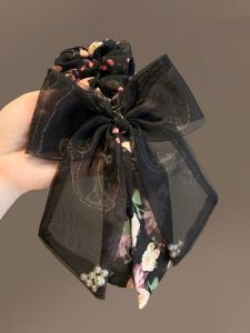 French Style Floral Lace Pearl Hair Ties Romantic Sweet High End Feeling Hair Bands for Bun Headscarves And Ear Covers