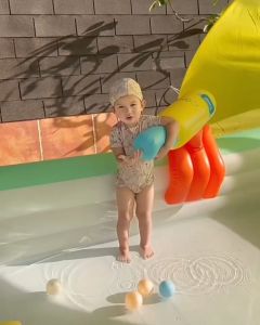 สระว่ายน้ำเป่าลมคลายร้อนมหาสนุก - Color Fun Swimming Pool **พร้อมส่ง**