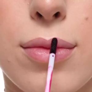 Son Dưỡng Môi 7 Màu Lâu Trôi Chống Nước Màu Hồng Không Lem Không Dính Trang Điểm Tự Nhiên Dành Cho Người Lớn (nam & Nữ)