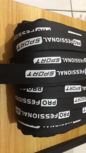 Daun Resleting Waterproof Motif Profesional Bahan PU (Halus) Isi 100 Yard