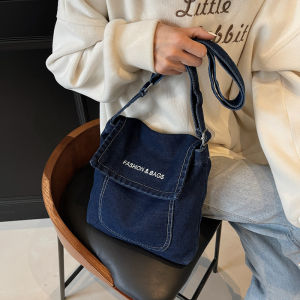 Casual Denim Bucket Bag Womens Large Capacity Commuter Tote Bag Fashionable Single Shoulder Bag Korean Version 2025 New Style