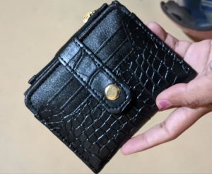 DOMPET WANITA CROCO KANCING LIPAT GENIE WALLET