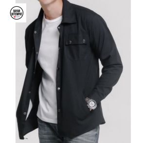 Jaket Kemeja Semi Parka Pria Hitam Pekat Size S - XXXL Jumbo dengan kancing depan kantong dada dan saku samping Cocok untuk musim gugur dan dingin.