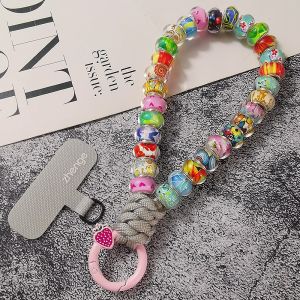 สร้อยข้อมือโซ่โทรศัพท์มือถือทำด้วยมือ สร้อยข้อมือสั้นสีสันสดใสระดับไฮเอนด์สำหรับผู้หญิง ตกแต่งด้วยคริสตัลและโลหะผสม