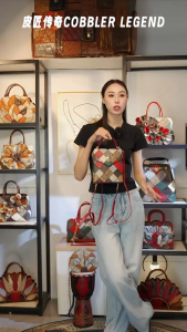 Womens genuine leather backpack retractable twist-lock small backpack top layer cowhide handbag single shoulder crossbody bag.