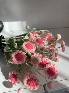 Pure Handmade Knitted Yarn Daisy Multi-Headed Fake Flower Bouquet Home Decoration Valentines Day Flower Bouquet Silk Flower