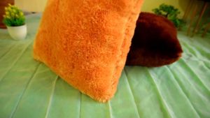BANTAL BULU RASFUR / RAFSUR PREMIUM SILICONE UKURAN 40X40CM