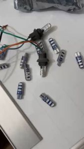 COMBO 5 bóng cắm đờ mi T10 nhiều màu nháy cực đẹp. Bóng đèn téc laplo led 12v và 24v